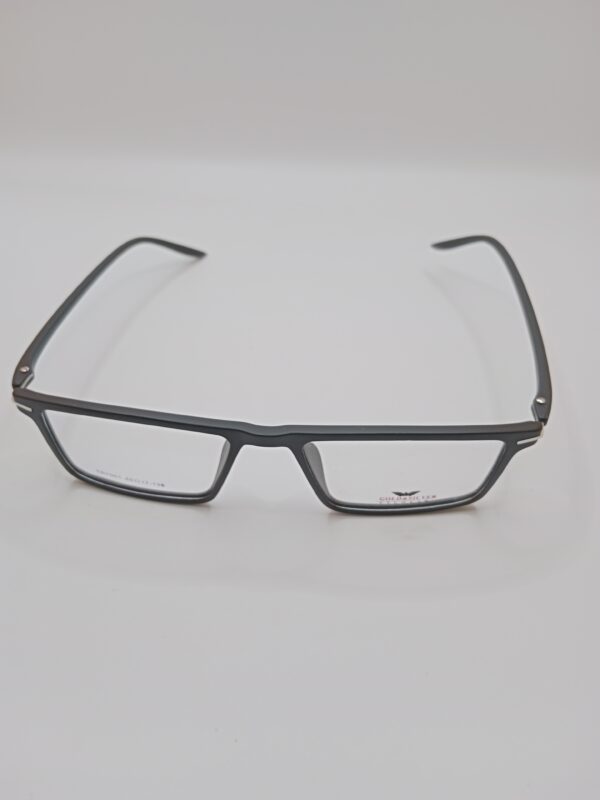 132 - Image 3