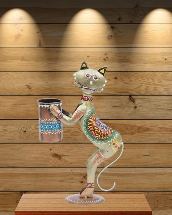 Iron Cat holding a Pen Holder Showpiece for Home decor, - Image 6