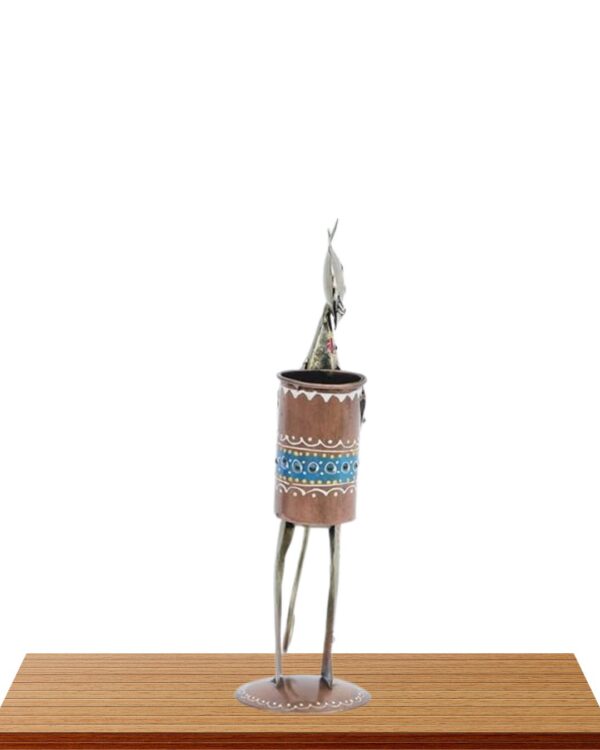 Iron Cat holding a Pen Holder Showpiece for Home decor, - Image 4